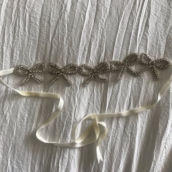 Taylor Swift bow headband, Fearleas era, Eras Tour - Picture 2 of 5